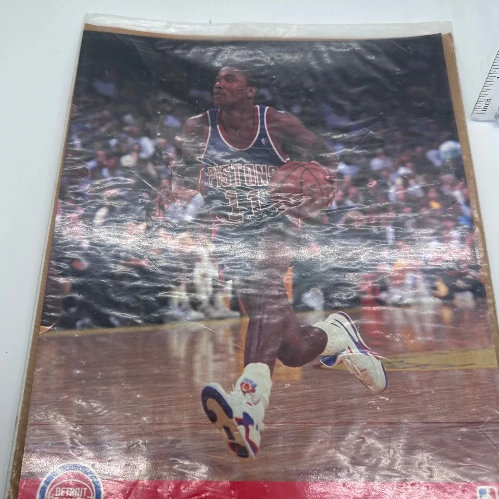 NBA Hoops Isiah Thomas Detroit Pistons Action Photo‎ Team Sets 8x10